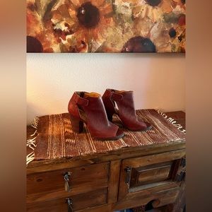 🍀 Lucky Brand open toe heels 👠 🍀